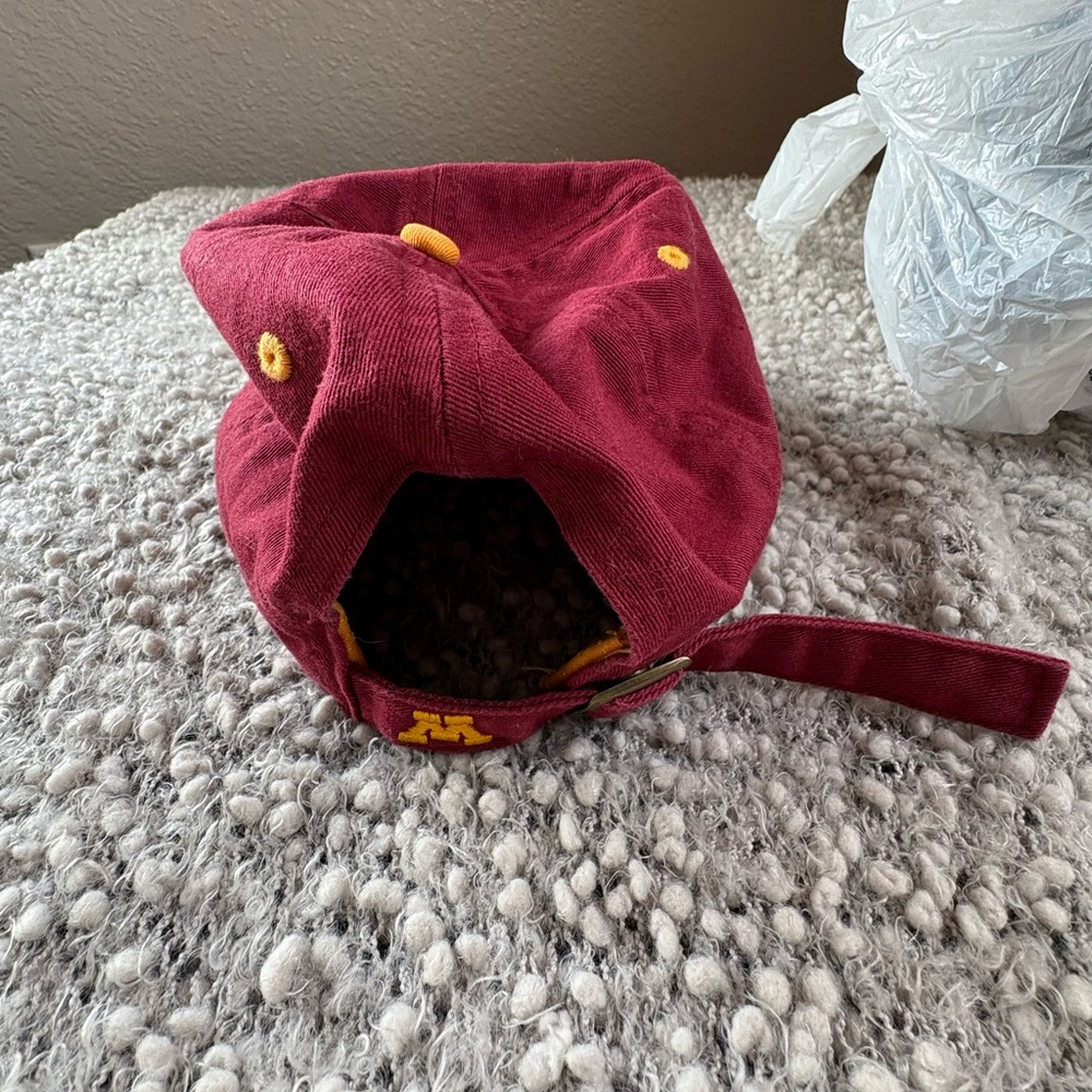 University of Minnesota- 47 Brand Burgundy Hat - One Size - Picture 4 of 5